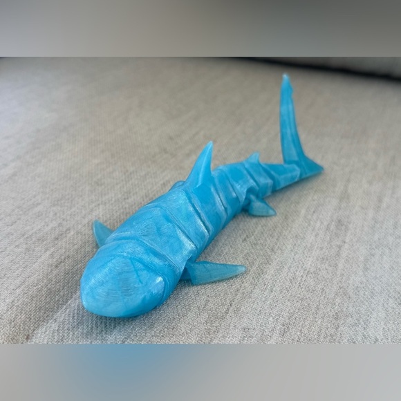 3d Printed Fidget Blue Shark, Flexi  Shark, Articulated Fidget Toy, 3D Printed - Picture 11 of 15